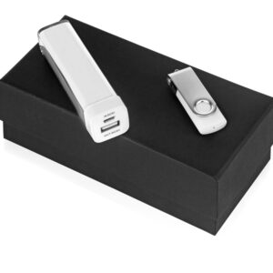 Подарочный набор Flashbank с флешкой и зарядным устройством