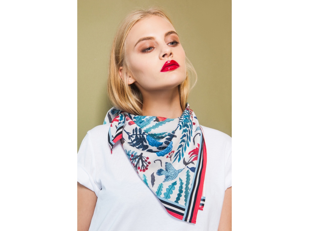 Платок Голубые розы — изображение 2