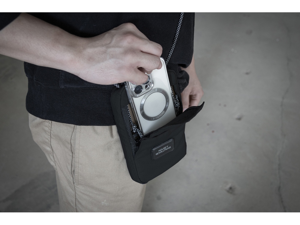 Водостойкая сумка для телефона Solo Eco — изображение 8