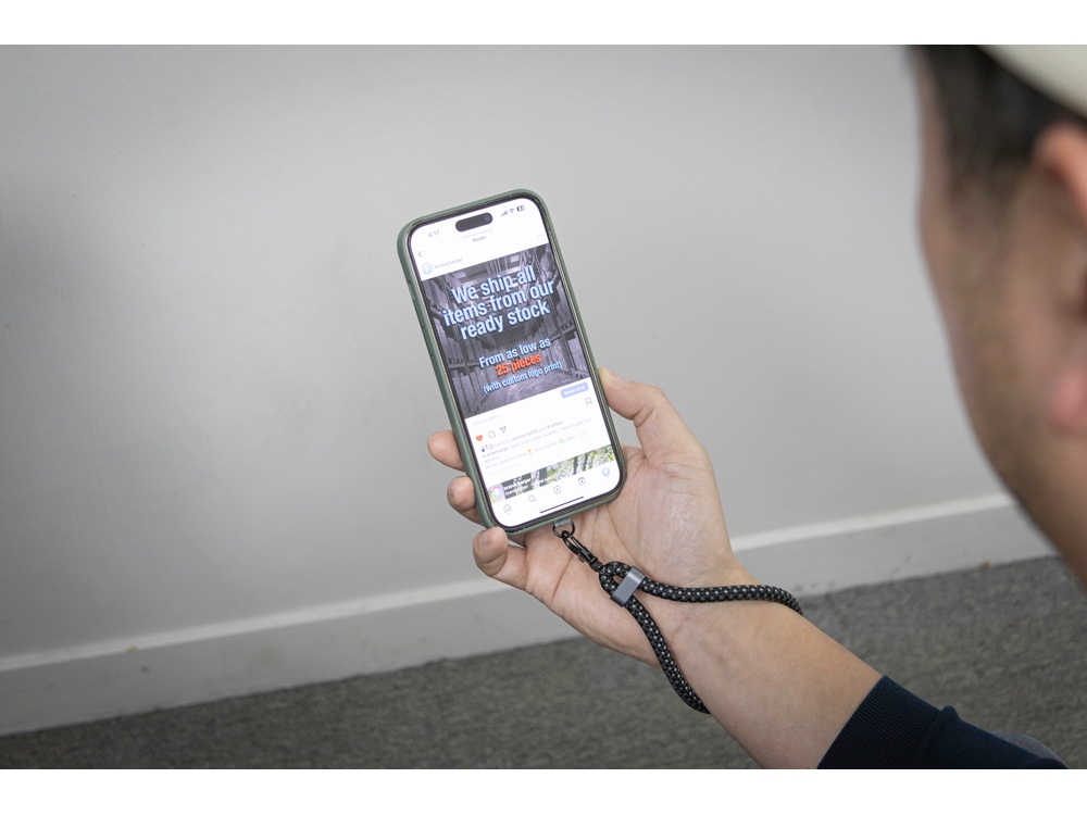 Ремешок-держатель для телефона с зарядным кабелем USB-C - USB-C Lany Wristband Charge Eco — изображение 22