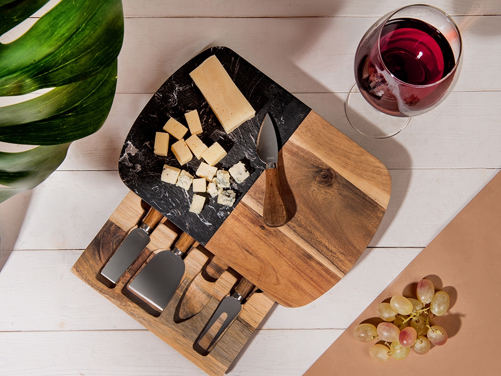 Набор для сыра в подарочной коробке из акации и мрамора Date — изображение 6