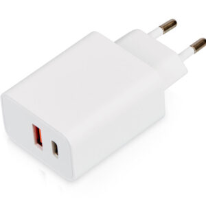 Сетевое зарядное устройство c выходами USB-A и USB-C и быстрой зарядкой QC/PD Recharger Pro, 30 Вт