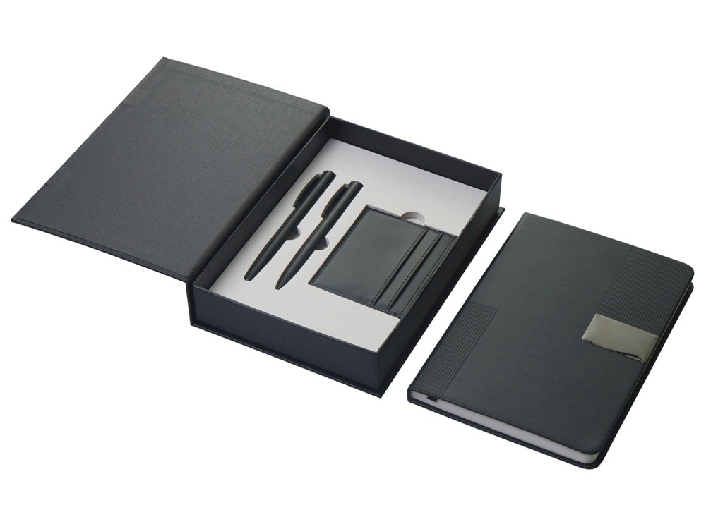 Подарочный набор Goethe с блокнотом А5, 2-мя ручками и картхолдером — изображение 5